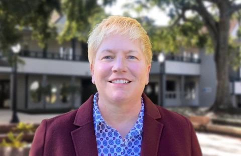 Tracy-Farrell_courtyard