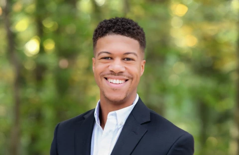 Greenery-Background_Joshua_2402