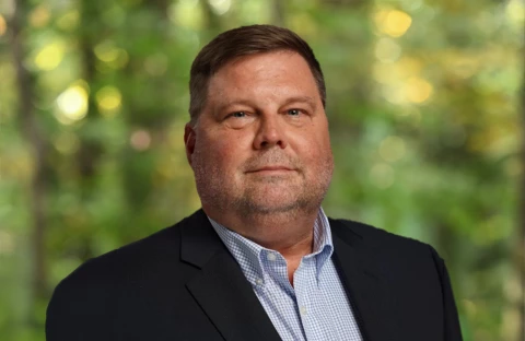 Alan-Ritchie_2406_3x2