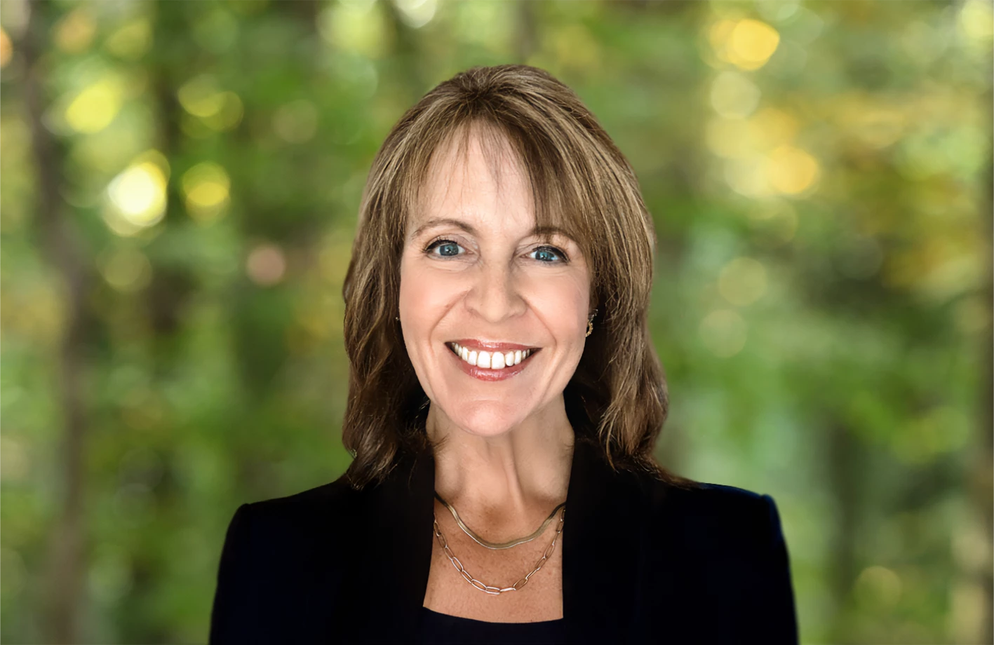 Jennifer-Weinrich-Greenery-Background_2402